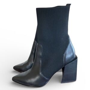 STEVE MADDEN black Leather ankle boots, knit inset, angled 4” heel. 8